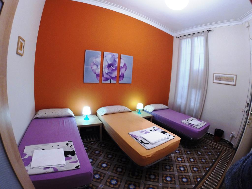 Blue Hostel Barcelona Phòng bức ảnh