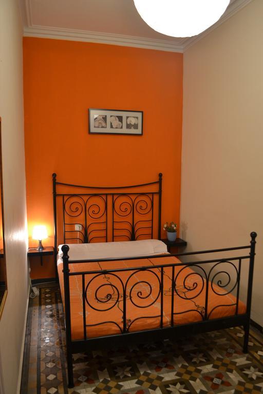 Blue Hostel Barcelona Phòng bức ảnh