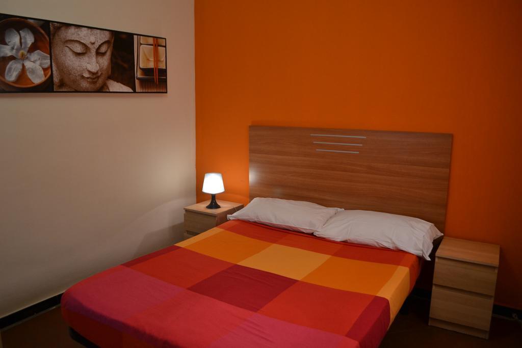 Blue Hostel Barcelona Phòng bức ảnh