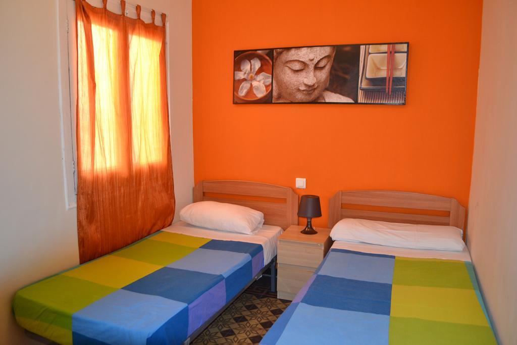 Blue Hostel Barcelona Phòng bức ảnh