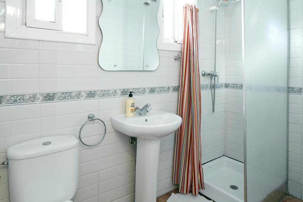 Blue Hostel Barcelona Ngoại thất bức ảnh