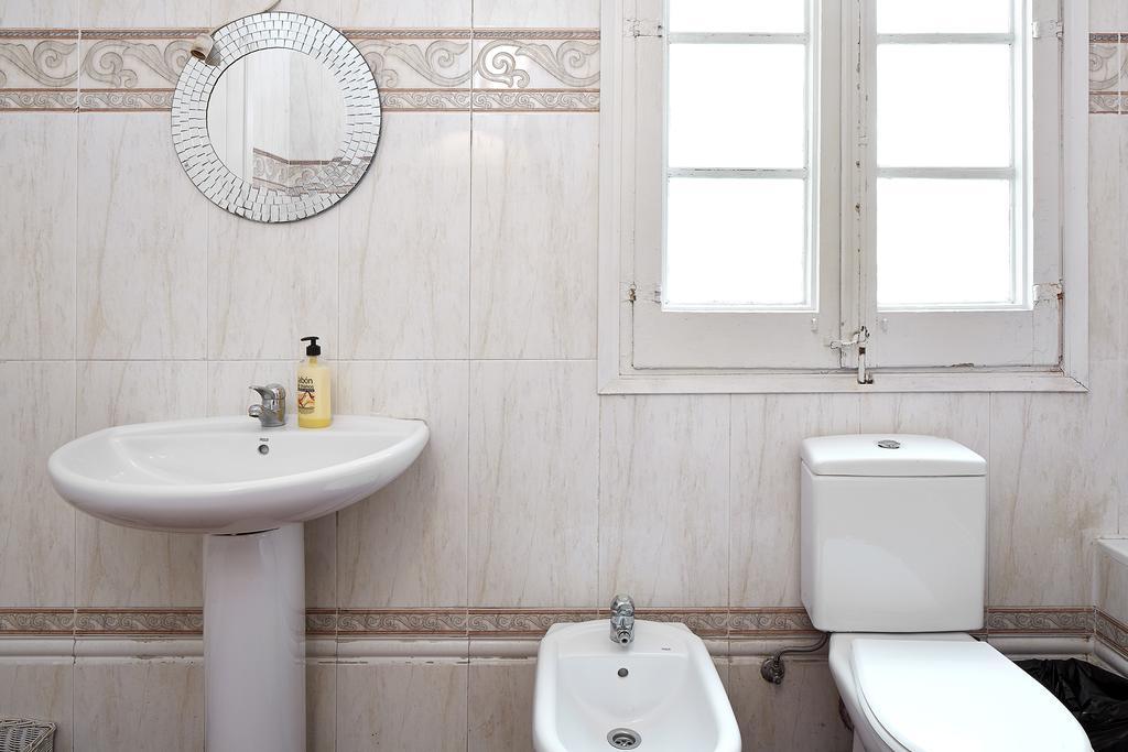 Blue Hostel Barcelona Ngoại thất bức ảnh