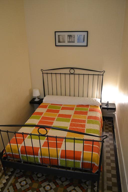 Blue Hostel Barcelona Phòng bức ảnh