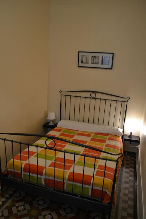 Blue Hostel Barcelona Phòng bức ảnh