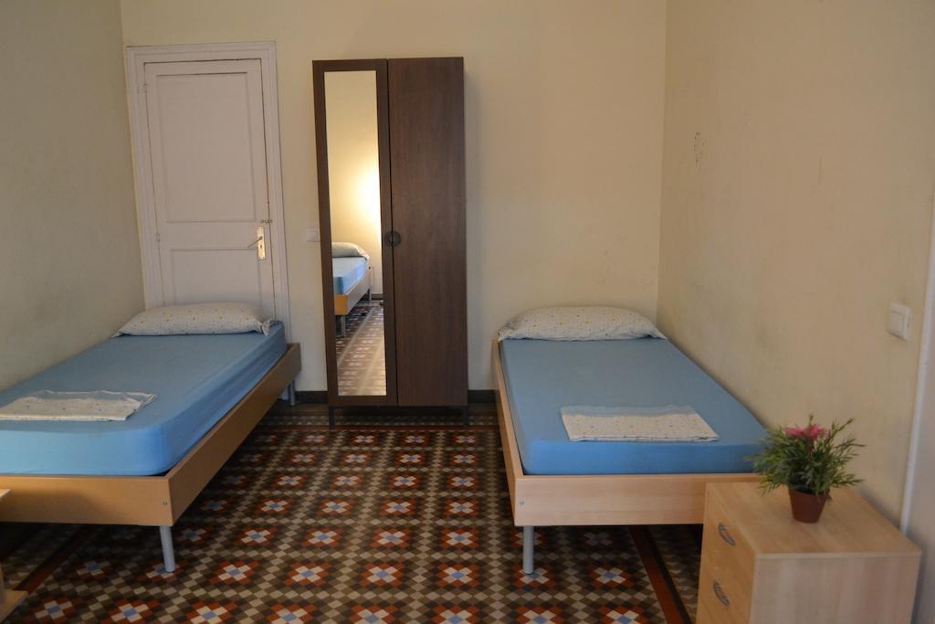 Blue Hostel Barcelona Phòng bức ảnh